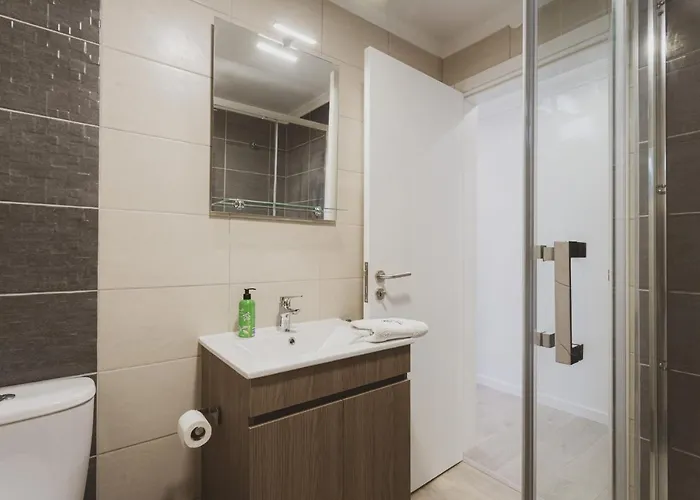 07 - In Front Of The Apartamento