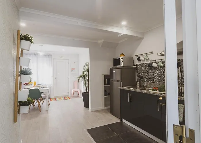 07 - In Front Of The Peniche